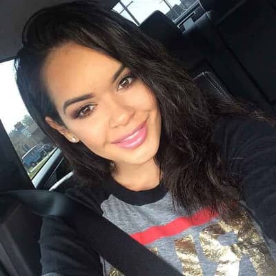 Maria Saint