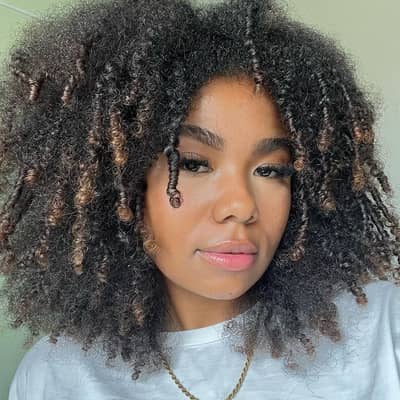 Noellatyron
