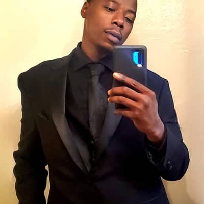 DeeTRUTH