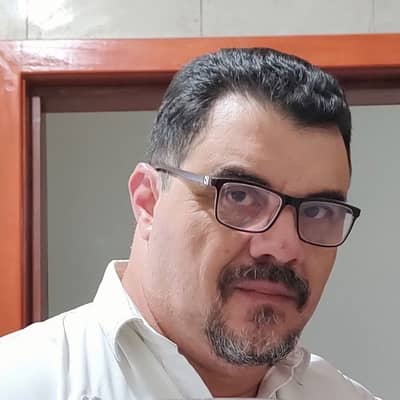 Gastón