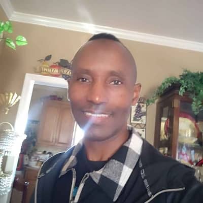 At67