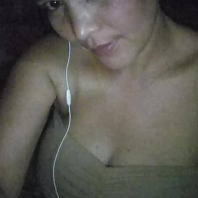 Emma Briones