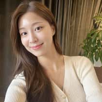 Weiwei Li