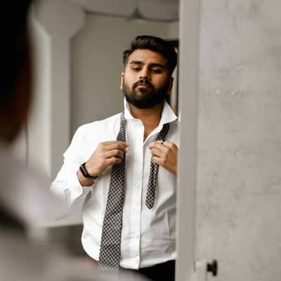 Dr.  Manan