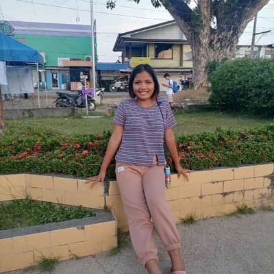 ginalyn Naul