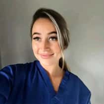 Nomi