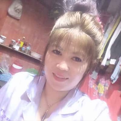 ស្រីវី