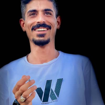 POyqaz