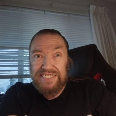Guitar Man   (stu)