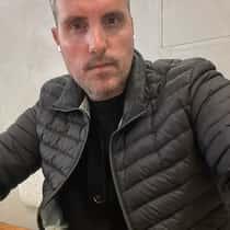 Nikos