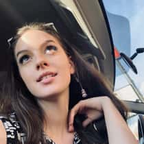 angela