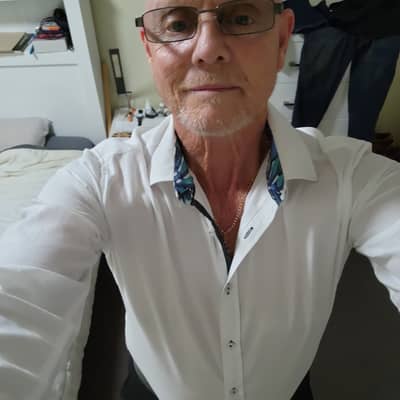 Jamesg