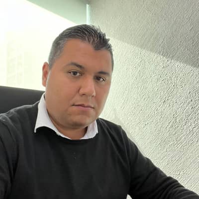 Carlos