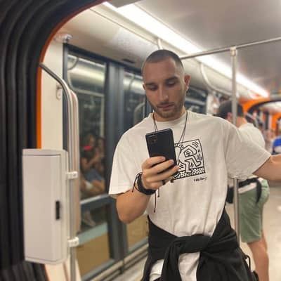 Alexzks
