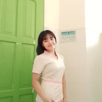 Lily Lee