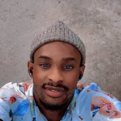 Alex Ebere