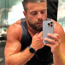 alex
