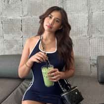 nicole