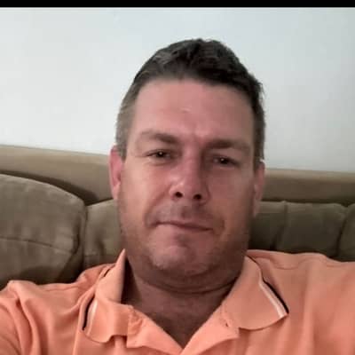 Chris R