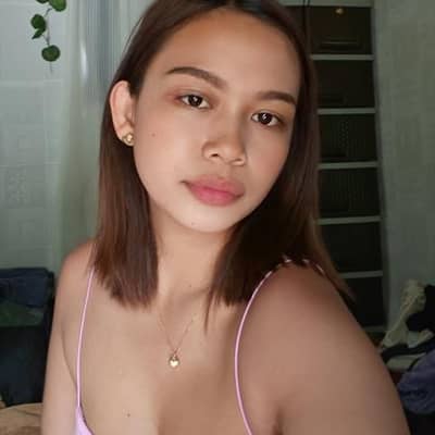 Mia