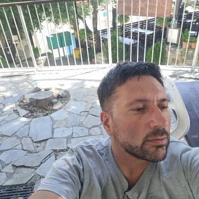 Andoni